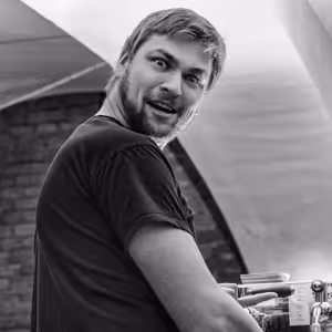 Artbar Macht Fraj #3 Josef