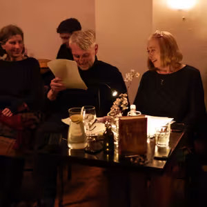 Sakury v Šafaříkově ulici už rozkvétají