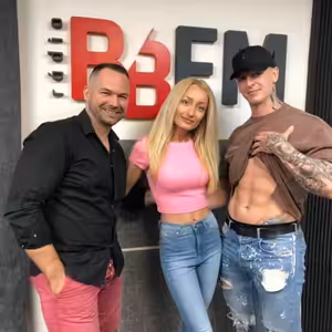 V našom štúdiu bolo mimoriadne horúco, do BB FM rádia zavítal striptér! Čo o tomto povolaní prezradil?