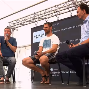 .pod lampou: Sen Miša Handzuša a Mira Šatana