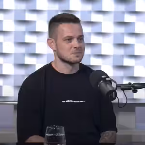 Ján, admin Žltého sloníka: Témy ako sex, vzťahy či Boris Kollár a Romana Tabak zaberú vždy