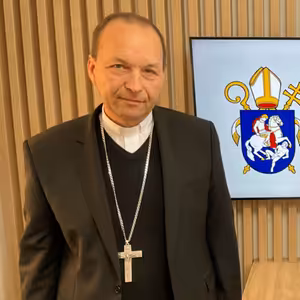 O MODLITBE RUŽENCA S BISKUPOM