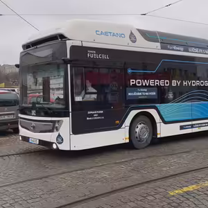 Vodíkový autobus v Mostě.