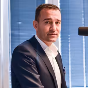 Tomáš Drucker Na prenájme sanitiek očakávame úsporu 20 percent