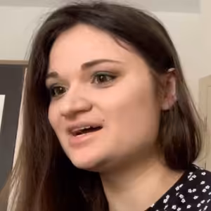 [Diskusný Klub] Pedagogička z Moskvy: Rusom nevadí, že politici žijú ako králi