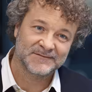 Dcera vážila po porodu půl kila. Byl to boj o holý život, uvědomil jsem si křehkost bytí, říká hudebník Nýdl