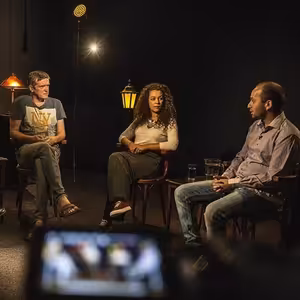 .pod lampou: My, vaši Rómovia