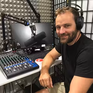 Audioknihy. Ako vznikajú, koľko stoja a ktoré žánre či autori sú najobľúbenejší?