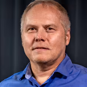 Roman Mrázek ~ TV Barrandov do seriálů nepůjde, umíme malou zábavu