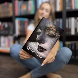 TIP na knihu: Neviditeľná od Lucie Saskovej