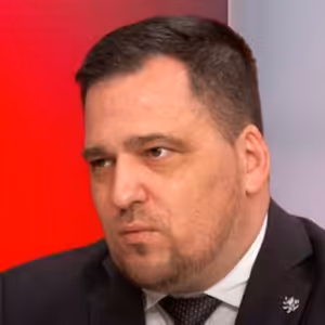 Tomáš Zdechovský (KDU-ČSL): Babiš by se měl každé ráno podívat do zrcadla, je to šašek | 9. 6. 2025