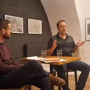 Ohlasy naživo: rozhovor s farářem Jiřím Burešem