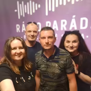 Hudobný rozhovor: Step Behind