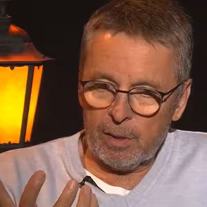 .pod lampou s Ivanom Miklošom: Je Slovensko na gréckej ceste? A ako z toho von?