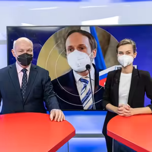 „Válka“ o diplomaty s Ruskem: Česko se střelilo do nohy, Babiš chyboval, říká Pavel Fischer