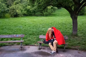 Žijeme v přesexualizované době, ale debata o sexu nám chybí