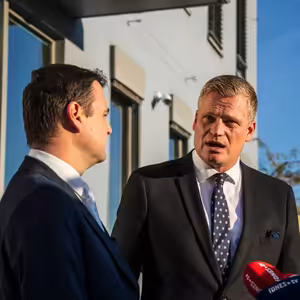 Na Turkovi už netrvají ani někteří vysoce postavení Motoristé. Jen mu to nechtějí říct