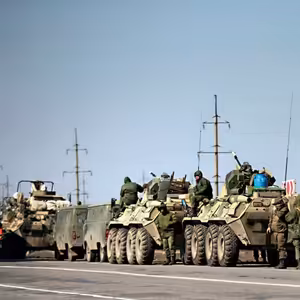 Každý další krok Ruska je přípravou na válku s NATO. Reagují na to členské státy dostatečně?