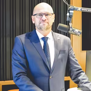 Richard Sulík - Ministerka vnútra by mala okamžite ukončiť spoluprácu s...(Braňo Závodský Naživo)