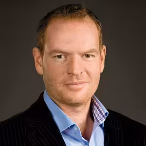 Je možné krásu a přitažlivost kapitalizovat? Prorektor pro výzkum a vývoj doc. Ondřej Roubal se se svými studenty v programu Marketingová komunikace věnuje nejenom reklamě, ale i životnímu stylu