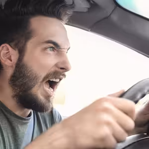 Cestní „slimáci“ – môžu byť pokutovaní?