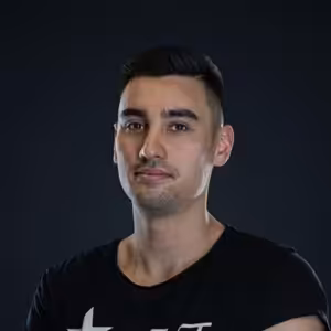 MMA trenér Šebák: Karlos odmlouvá, Škvor chce pozornost, Bledá dortík. Fighteři jsou jako děti