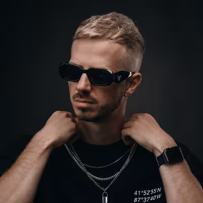 SeQuence by Richard Reynolds