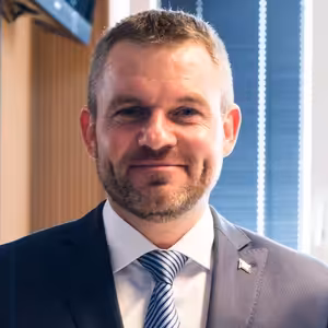 Peter Pellegrini - O probléme s elektronickými podpismi sa dozvedel až z médií