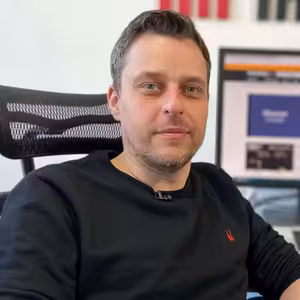 Branislav Soták (Patria Finance): Fed si zaslouží kritiku, sektor polovodičů může dále růst a v rámci automobilek bych před Teslou dal přednost jiným akciím