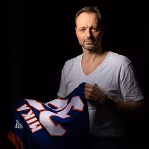 Petr Míka: Nebejt sráč