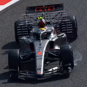 Ako sa vlastne bude závodiť? Prvý deň testov na vlastné oči! | EisKing Bahrajn 1/3