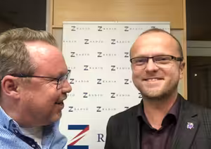 Martin Netolický /ČSSD/: Má výzva na odchod sociální demokracie z vlády byla bezprostřední reakce na schválení daňového balíčku. Nic bych na tom ale neměnil, protože Andrej Babiš si pravděpodobně už hledá nové koaliční partnery a je mu jedno s kým vládne