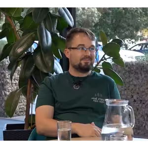 Michal Jakl - zakladatel projektů Pozitivní Ústí. Toulky prostorem a časem