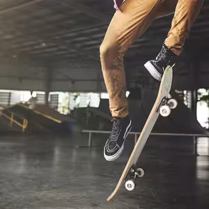 Skateboarding (Lukáš Mihalec)