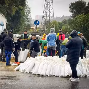 Povodně: Romové pomáhají, Lucie Fuková koordinuje pomoc s komunitními lídry