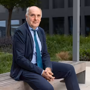 Profesor Slugeň: Ak sa Európa nespamätá, svet nás predbehne