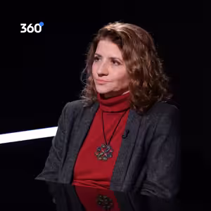 Psychiatrička Kaščáková: “Každého druhého v detstve emočne zanedbávali. Ženy to robia aj vtedy, keď pri kočíkovaní pozerajú na telefón a nevšímajú si dieťa”