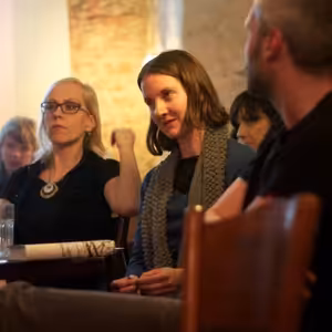 Nóra Ružičková, Elena Hidvéghyová-Yung