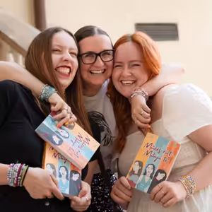 Knihovor s Olou a Mončou o Můžeš říct: Miluju tě