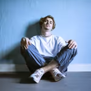 NEXT GENERATION: CONN1E Episode 004