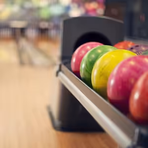 Bowling (Vladimír Merkovský)