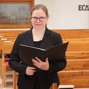 Je prítomný v našich srdciach