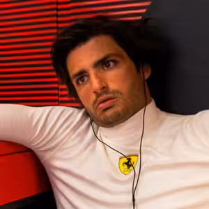 InstaPokec z horkého Hungaroringu: Jak si Red Bull a Mercedes nyní vedou na dráze i mimo ni