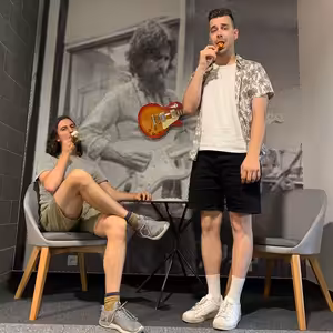 Reflektor #166: Zvířecí zmrzka Stevea Lacyho a Animal Collective