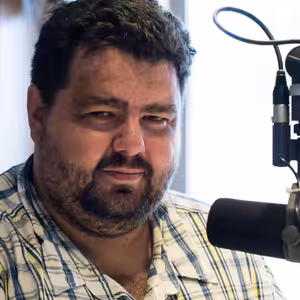 Ministerstvo školstva nevie vysvetliť, prečo žiada, aby všetky deti písali rovnako