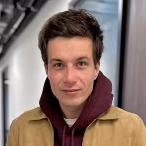 Herec Daniel Krejčík: V životě nechci být kretén. Pohřební služba mě naučila vážit si každého dne