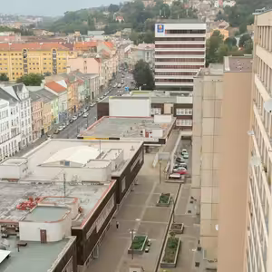 DUÚL: Parter - Opomíjený prostor Masarykovy Ulice (Martina Johnová, Iva Polanecká)