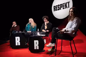 Rok války očima reportérů a reportérek Respektu. Bez vás by to nešlo