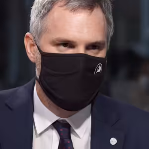 Hřib: Brzo zčervená celé Česko. Vláda nezvládla chytrou karanténu ani trasování, Praha hraje druhé housle