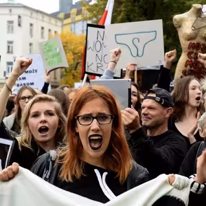 #12 Potraty v Polsku, lži na Wikipedii, zastřelený černoch v USA